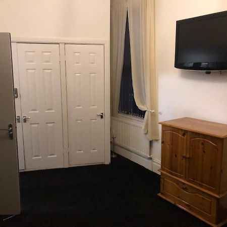 Tees Valley B&B Apartment 1 Стоктон-он-Тіз Екстер'єр фото