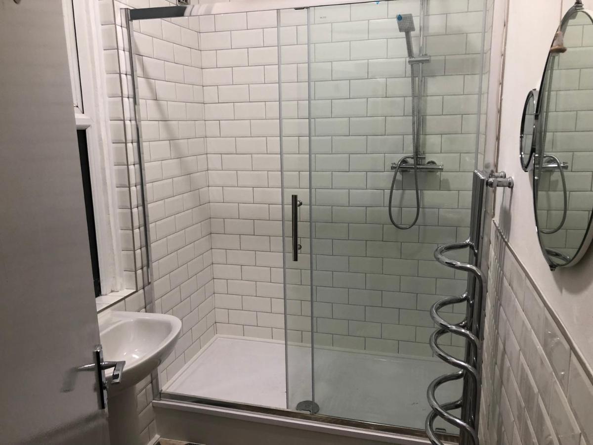 Tees Valley B&B Apartment 1 Стоктон-он-Тіз Екстер'єр фото